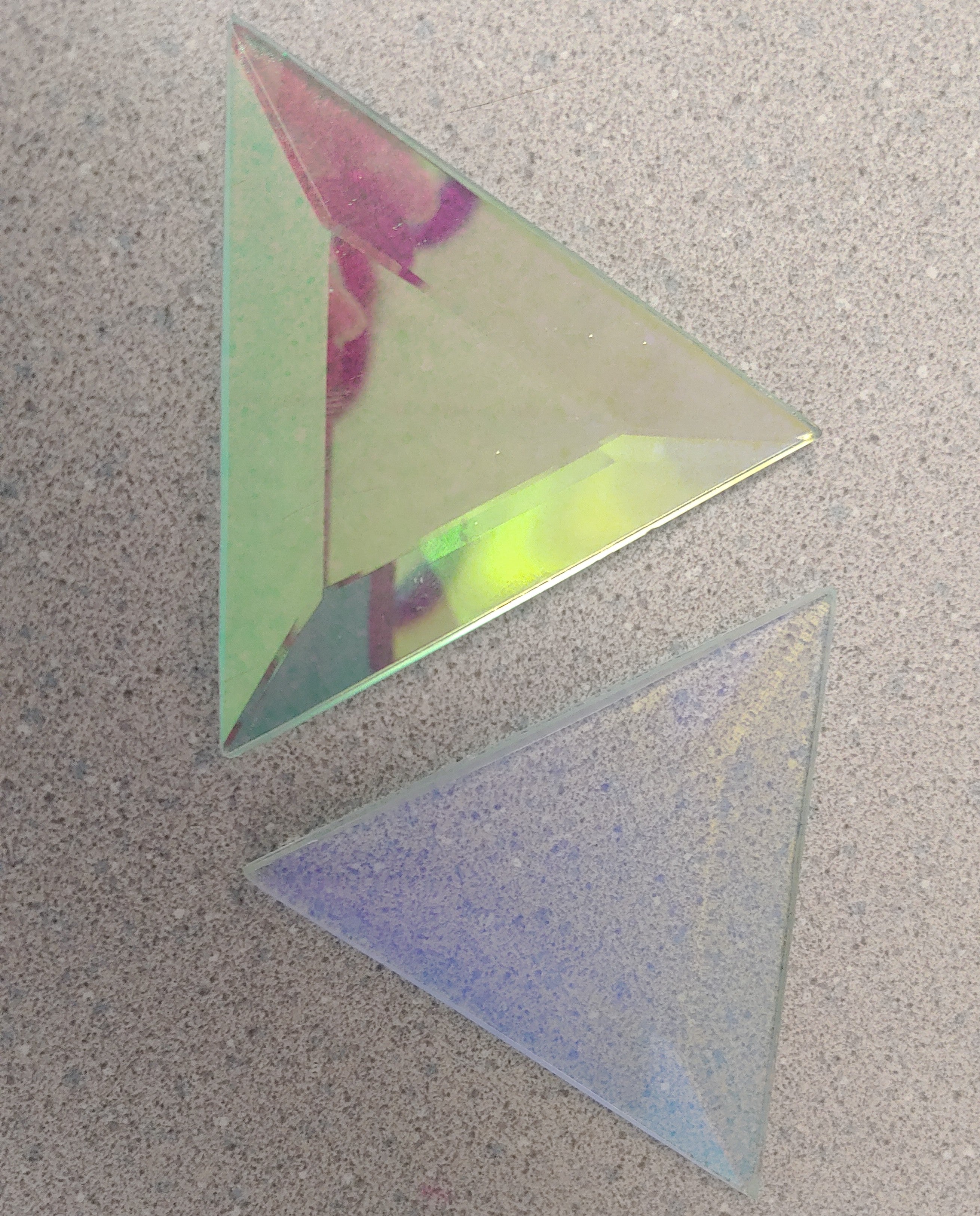 2'' Triangle Dichroic Bevel – Glass Crafters