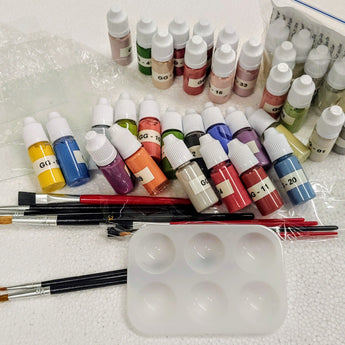 Starter Kit with 36 10ml bottles, 11 brushes, 2 pallets, 1 double-sided tape, 6 pieces of 2mm gl...
