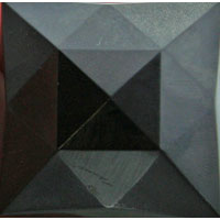 Jewel 25mm Square Faceted - Black